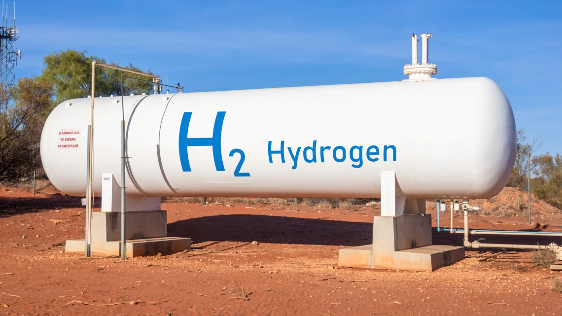 Hydrogen fuel tanker